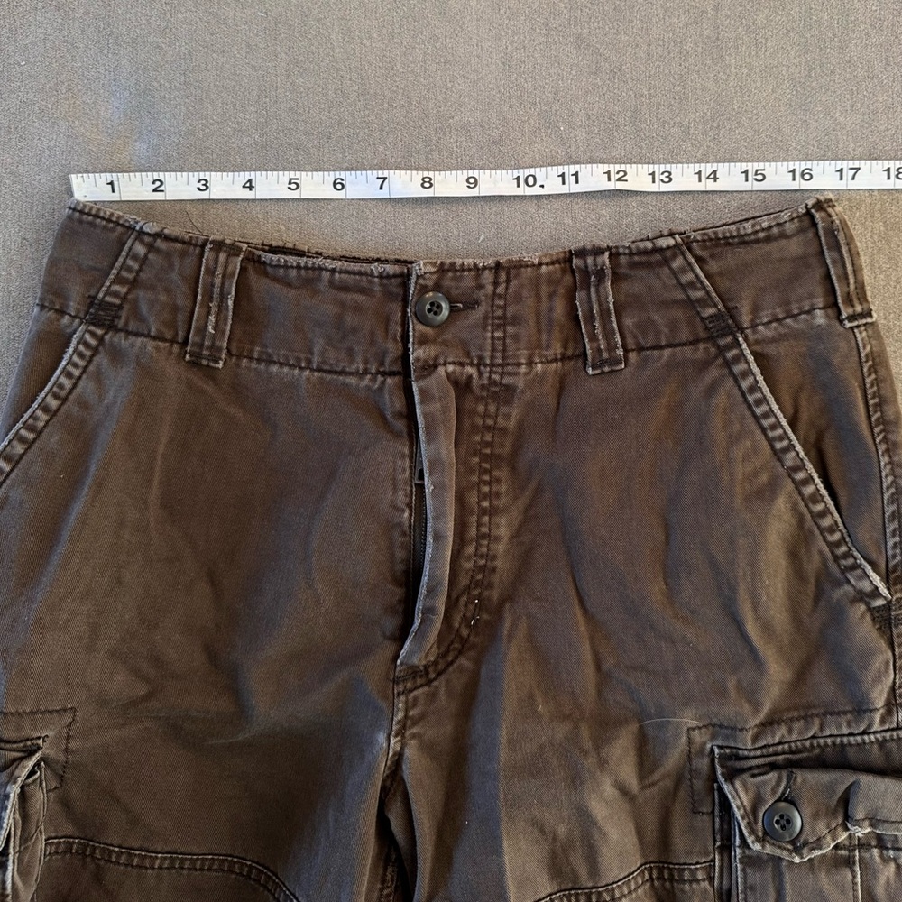 Vintage Abercrombie & Fitch Brown Cargo Shorts - Picture 7 of 7